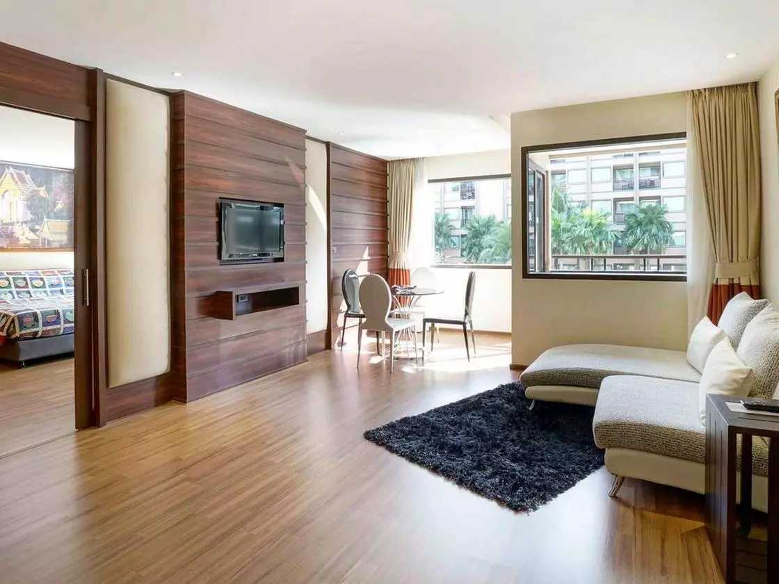 NOVOTELVINTAGE_SHABAVIZ (11).jpg